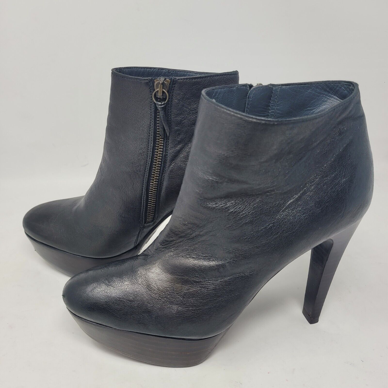 Stuart Weitzman Booties 6.5 M Stileto Platform Heels Shoes Black Soft Leather